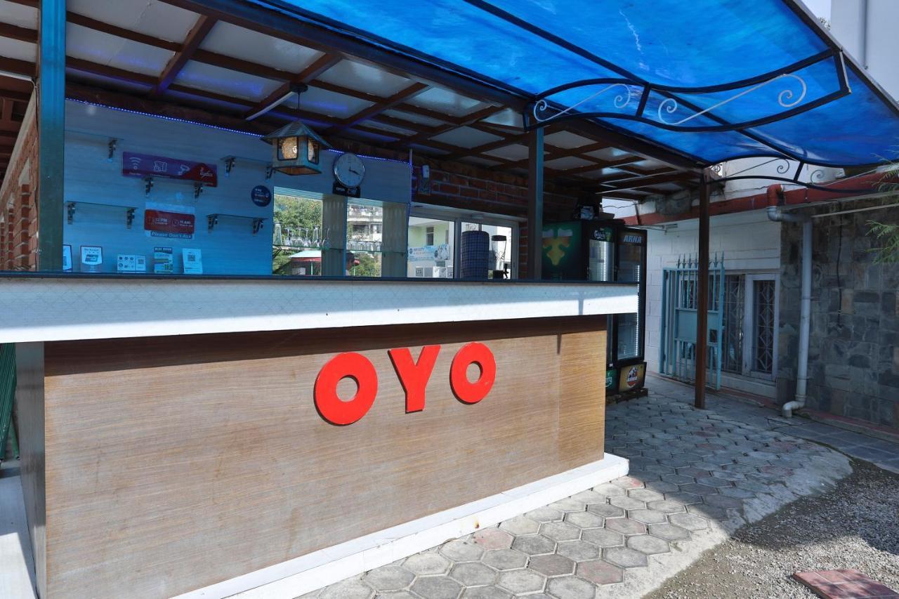 Oyo 591 Hotel Blue Moon Dharampur Luaran gambar
