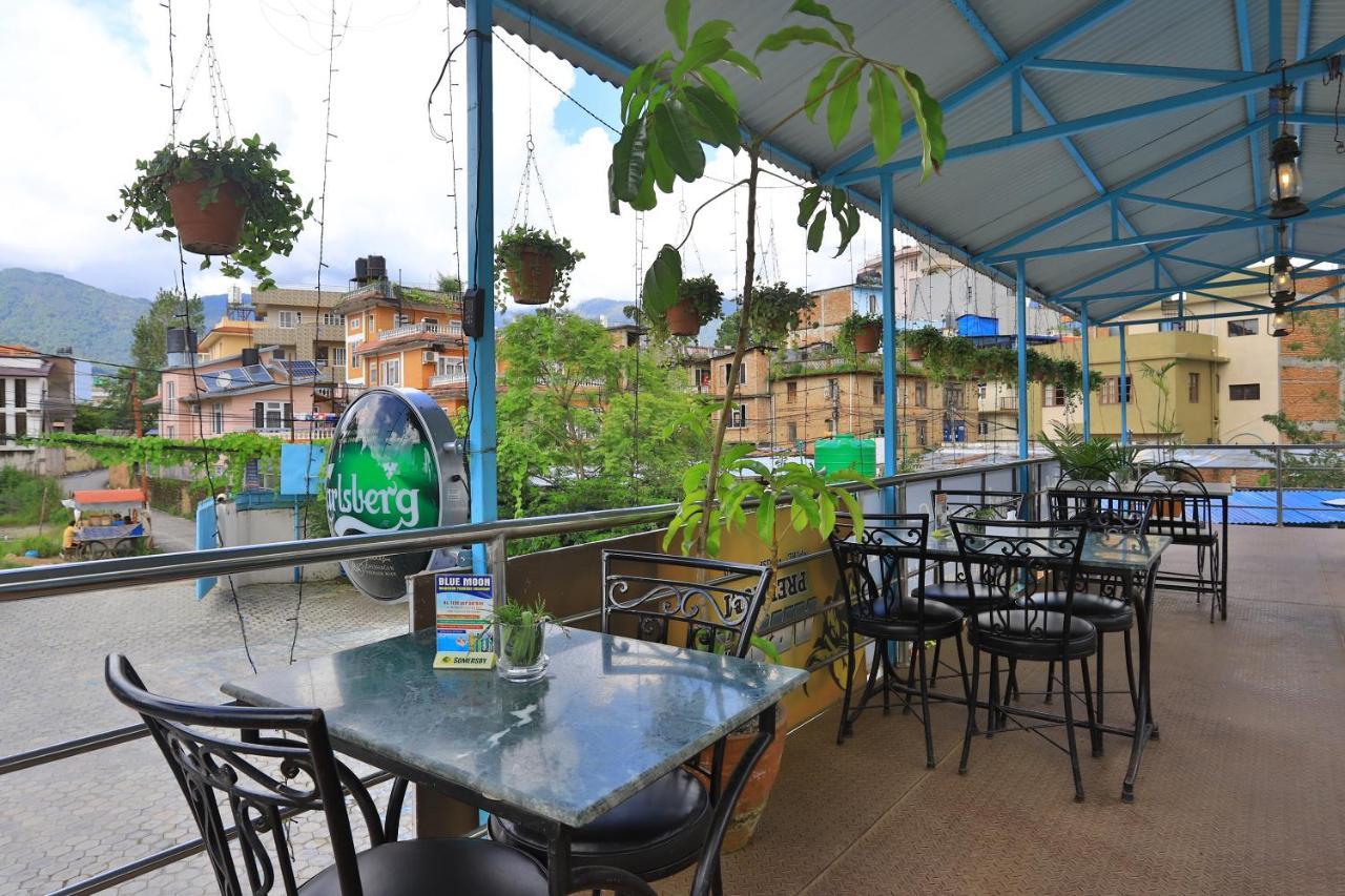 Oyo 591 Hotel Blue Moon Dharampur Luaran gambar